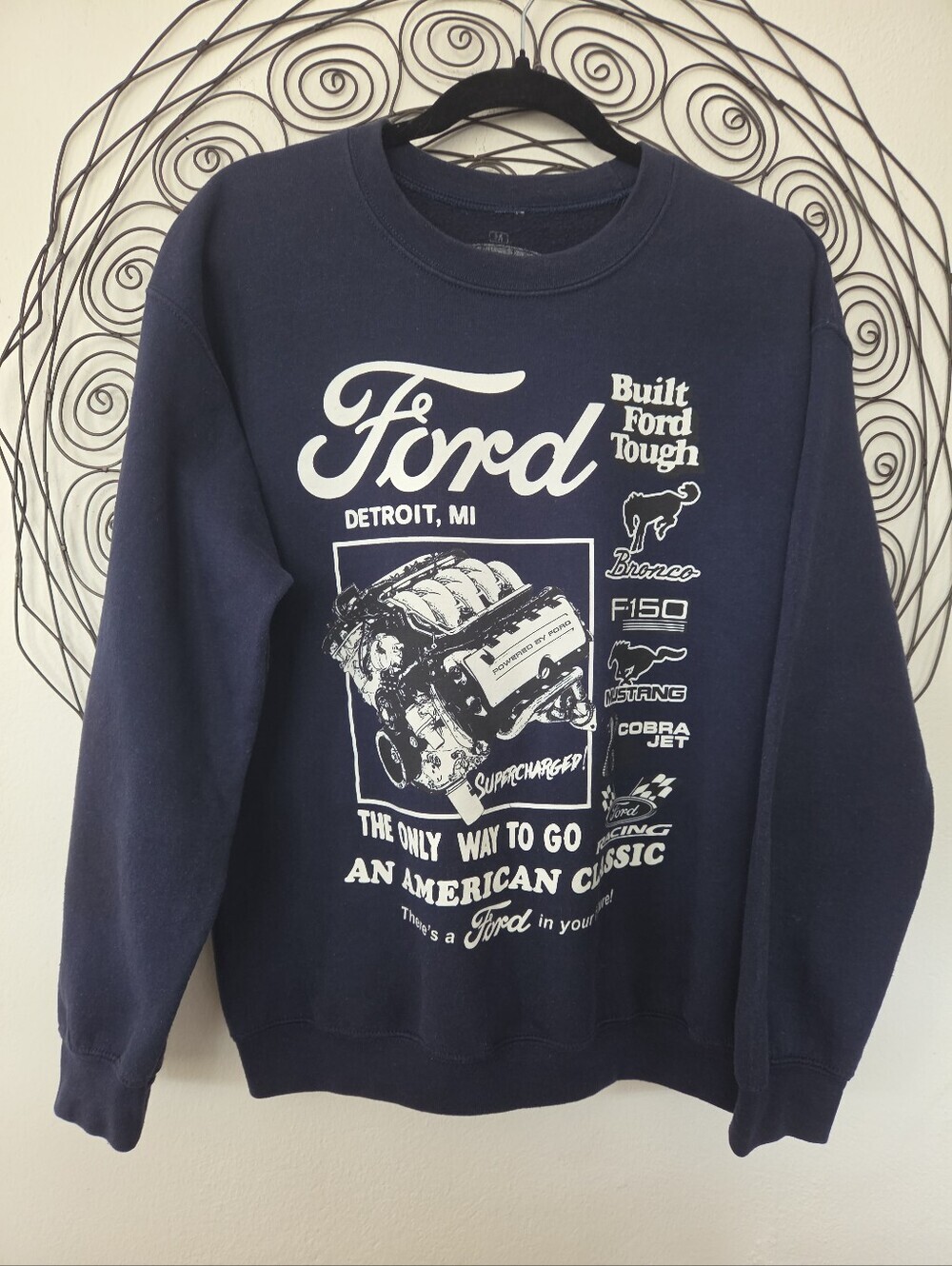 Ford Built Ford Tough Sweatshirt Men’s Medium Navy Blue Bronco F-150 Mustang